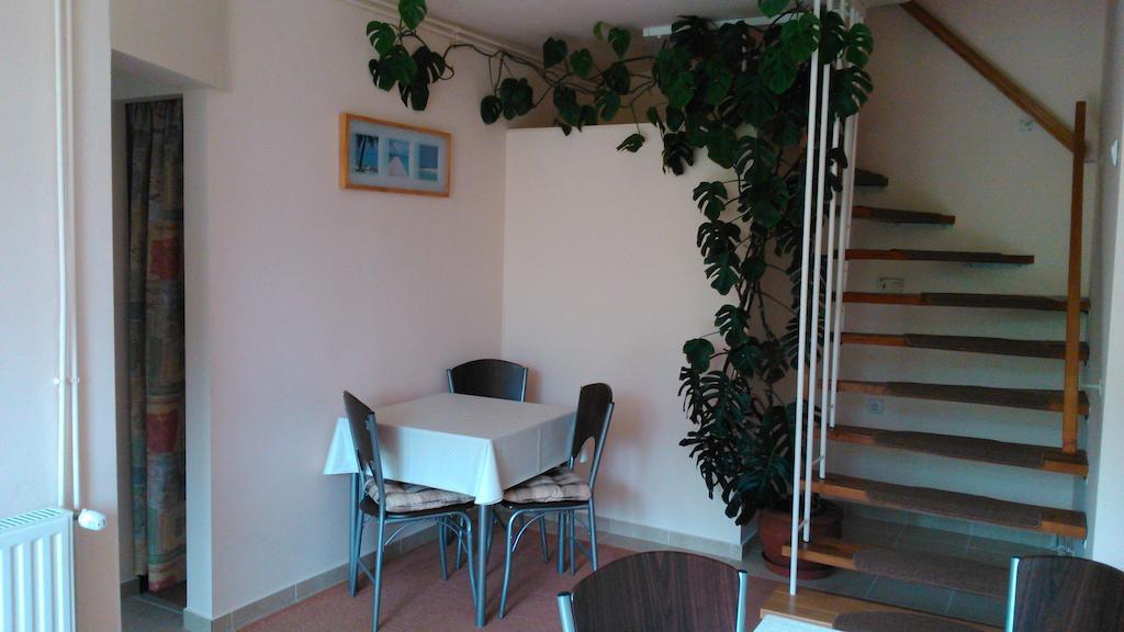 Margitapartman Bük Habitación foto