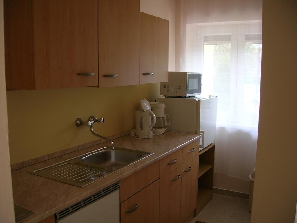 Margitapartman Bük Habitación foto